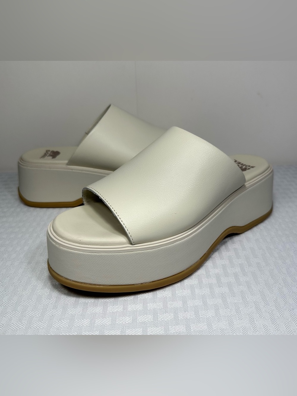 EXC! Sorel Dayspring Chalk Cream Slide Women's 9 Slip-On Leather Platform Sandal